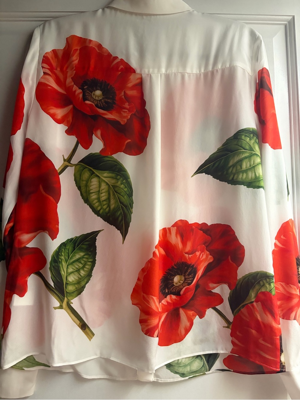 Alice+Olivia Willa Floral Silk Shirt - Picture 7 of 8